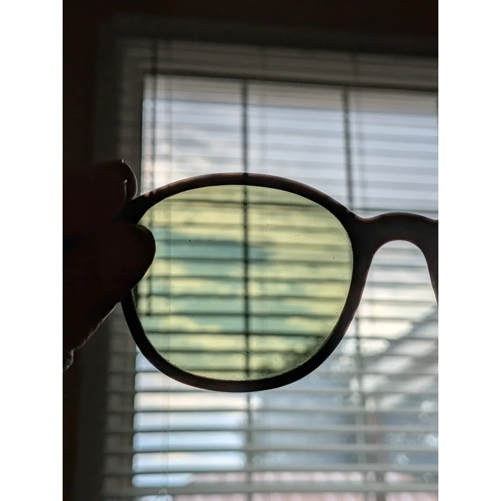 Rare Bucci 1980s Euro Cat VINTAGE Sunglasses-France *LENSES IN GOOD CONDITION*